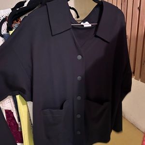 CABI element topper. Black light weight topper. NWOT.